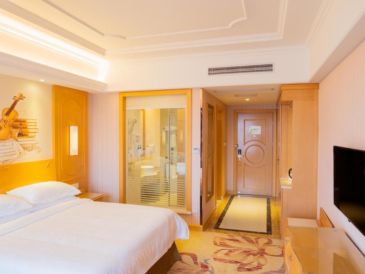 Vienna International Hotel Shanghai Pudong New District Dishui Lake Univeristy City Nianbalian Buitenkant foto